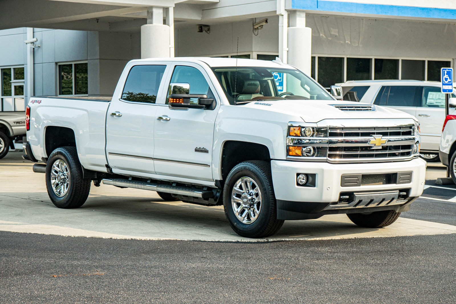 Certified Pre-Owned 2019 Chevrolet Silverado 3500HD 4WD Crew Cab 153.7 ...