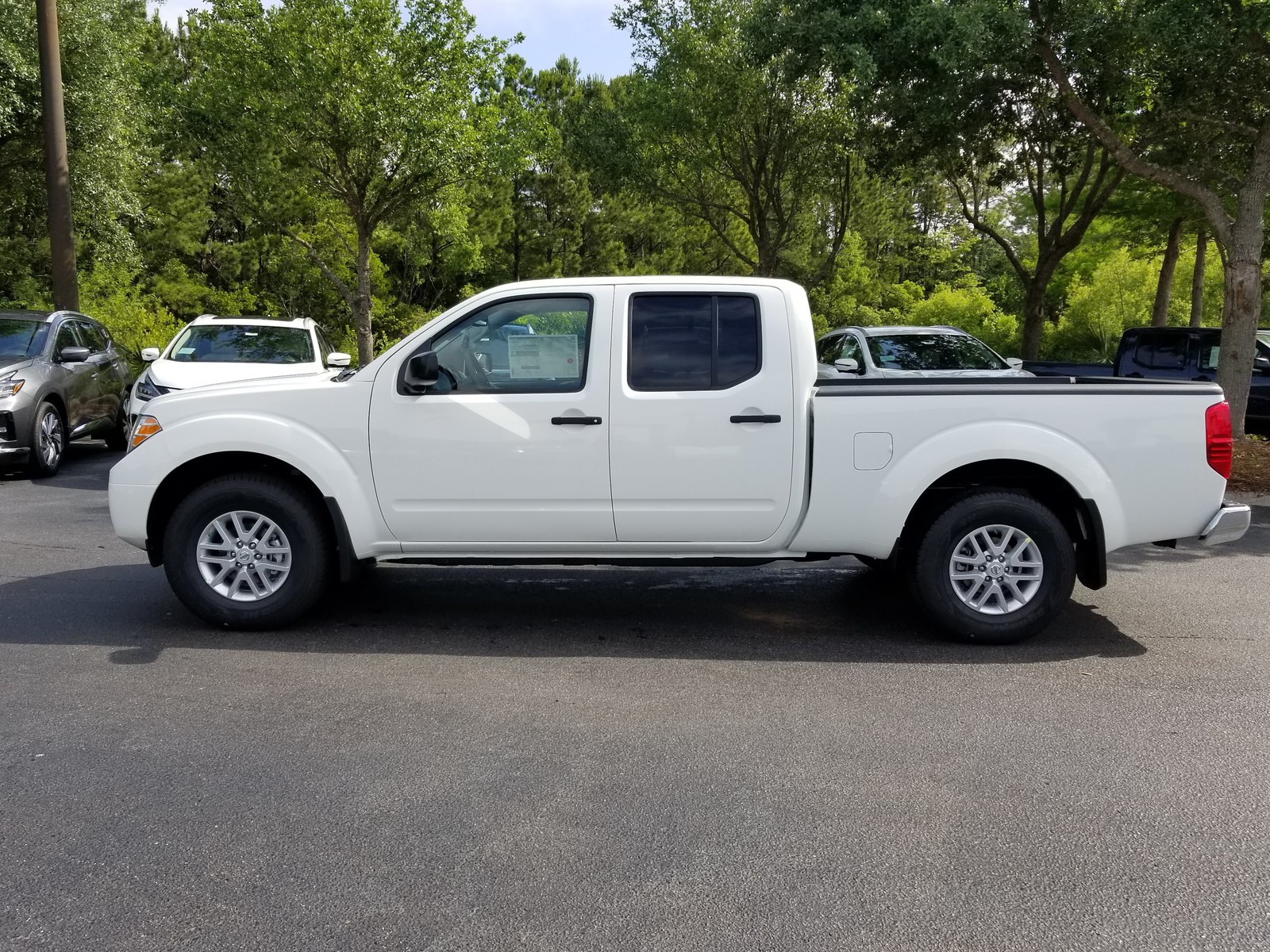 Nissan Frontier Crew Cab Long Bed