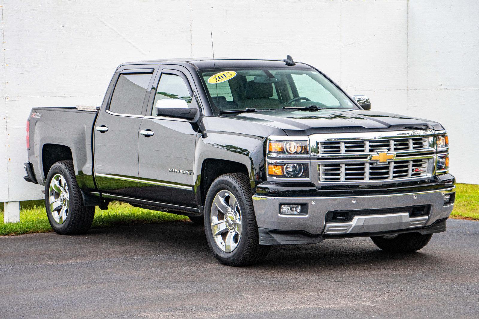 Pre-Owned 2015 Chevrolet Silverado 1500 4WD Crew Cab 143.5 LTZ w/2LZ ...