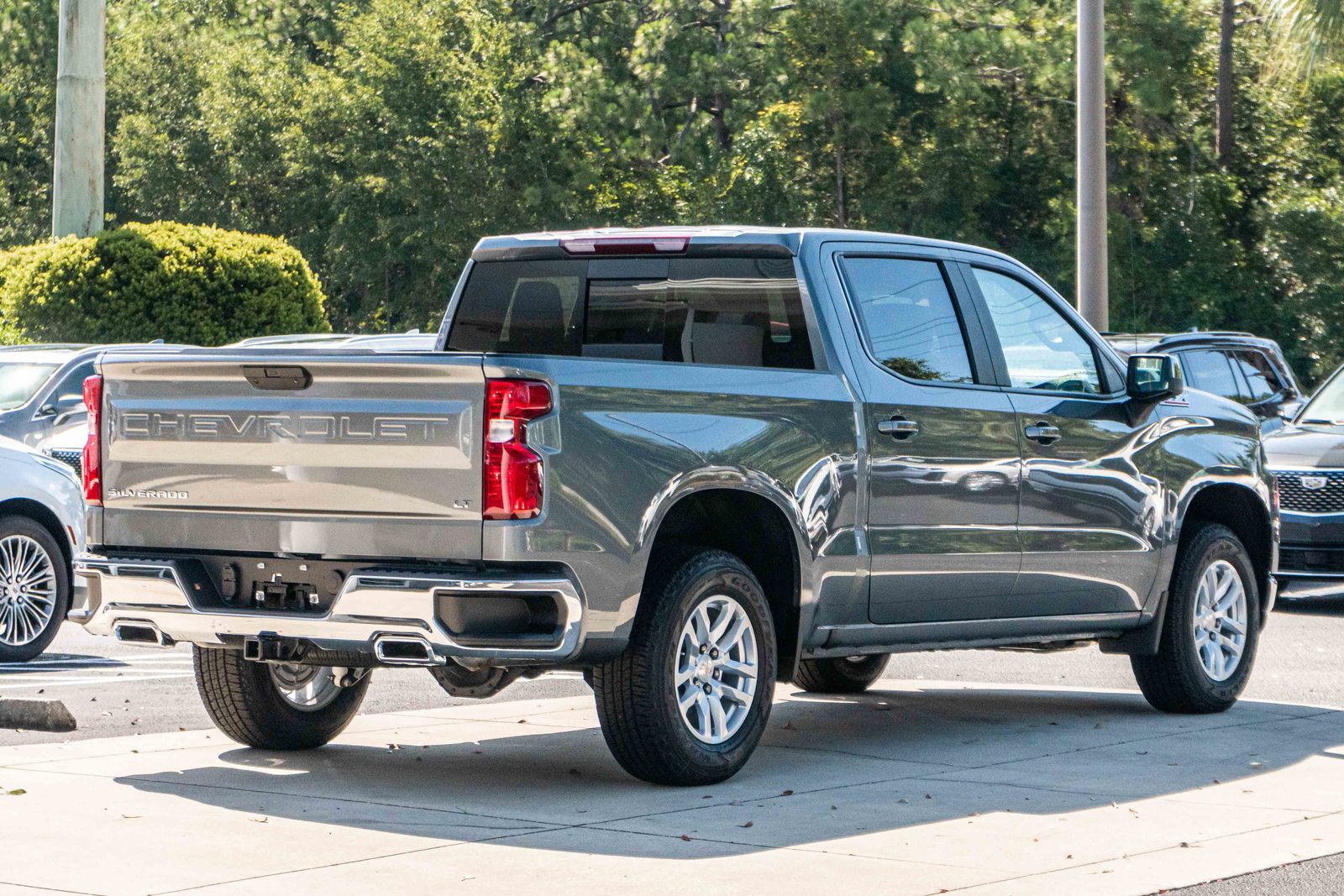 New 2020 Chevrolet Silverado 1500 4WD Crew Cab 147 LT Crew Cab Pickup ...