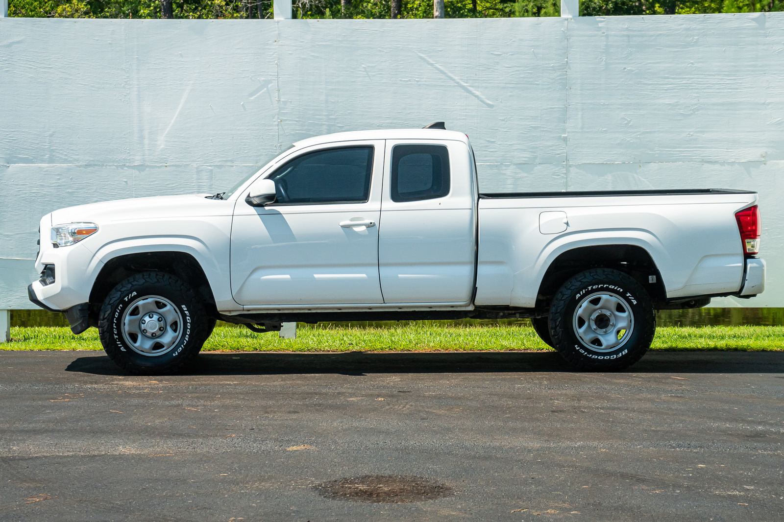 Pre-Owned 2017 Toyota Tacoma SR Access Cab 6' Bed I4 4x4 MT Extended ...